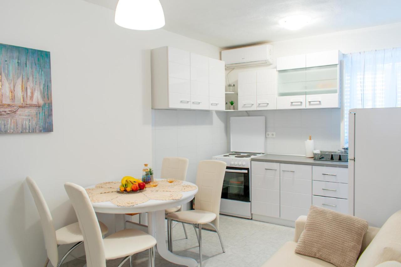 Apartman Karmen Apartman Kaštela Kültér fotó